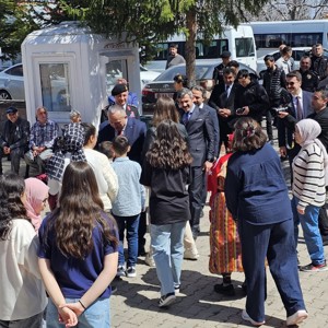 Sayın Valimiz Ali FİDAN Rıfat Kartal Huzurevimizde bulunan yaşlılarımızı ziyaret etti - fotoğraf 4