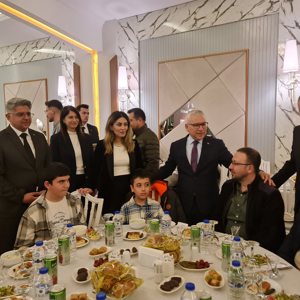 Dualar Aynı, Sofralar Bir: Şehit Aileleri ve Gazilerimizle Ramazan Buluşması - fotoğraf 2