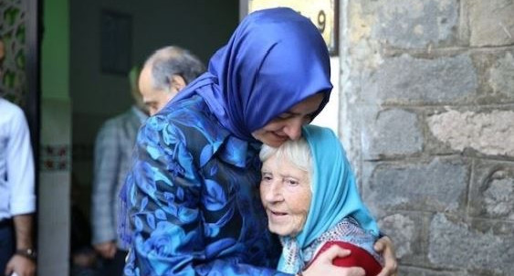 Bakan Kaya'nın 1 Ekim Dünya Yaşlılar Günü mesajı