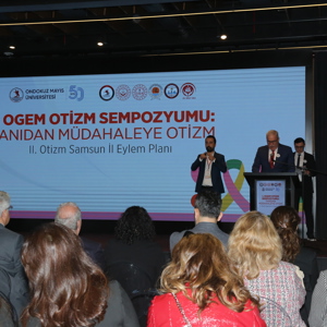 Samsun'da “Tanıdan Müdahaleye Otizm” temasıyla sempozyum düzenlendi - fotoğraf 5