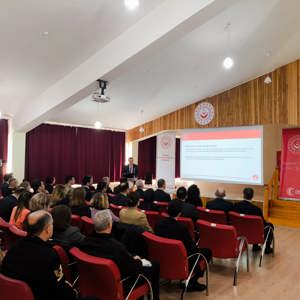 2025 Aile Yılı Kapsamında Kamu Kurum Ve Kuruluşlarına Düşen Görev ve Sorumluluklar ile İl Eylem Planı Toplantısı Gerçekleştirildi.  - fotoğraf 8