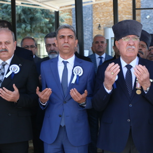 10 Nisan Polis Haftası Etkinlikleri Kapsamında  Düzenlenen Çelenk Sunma Törenine Katıldık. - fotoğraf 1