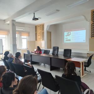 2025 Aile Yılı ve Koruyucu Aile Hizmet Modeli Bilgilendirme ve Tanıtım Toplantısı Gerçekleştirildi. - fotoğraf 3