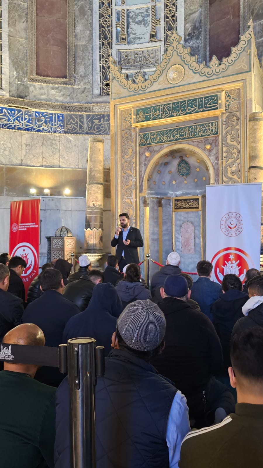 2025 Aile Yılı kapsamında "Ailemiz Geleceğimiz" konu başlığında Bakanlığımızın hizmet modellerine ilişkin tanıtım ve bilgilendirme faaliyetleri gerçekleştirilmiştir.