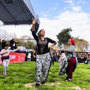 Dünya Romanlar Günü Millet Bahçesi’nde Coşkuyla Kutlandı. - fotoğraf 13