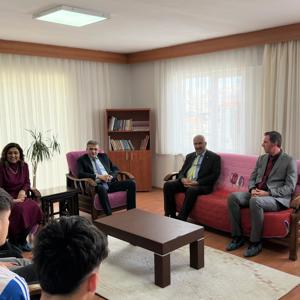 Daire Başkanımız Sayın Ahmet EVCİL ile İl Müdürümüz Emine BÖÇKÜN; Ayten Burhan Erdayı Çocuk Evleri Sitesi Müdürlüğümüz'e Ziyaret Gerçekleştirdi. - fotoğraf 5