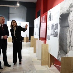 Bakanımız Göktaş, İsviçre-Türkiye Dostluk Anlaşması'nın 100. yılı dolayısıyla düzenlenen sergi açılışı ve konsere katıldı - fotoğraf 5