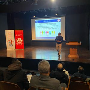 İl Müdürlüğümüz tarafından Boğaziçi Üniversitesi personeline ve Başakşehir Çam ve Sakura Hastanesi personeline “Koruyucu Aile Hizmet Modeli” tanıtım programı gerçekleştirilmiştir. - fotoğraf 1