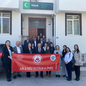 Aile Yılında “Bilgilendirme Toplantısı ve Faaliyet Çalışması” yapıldı. - fotoğraf 1