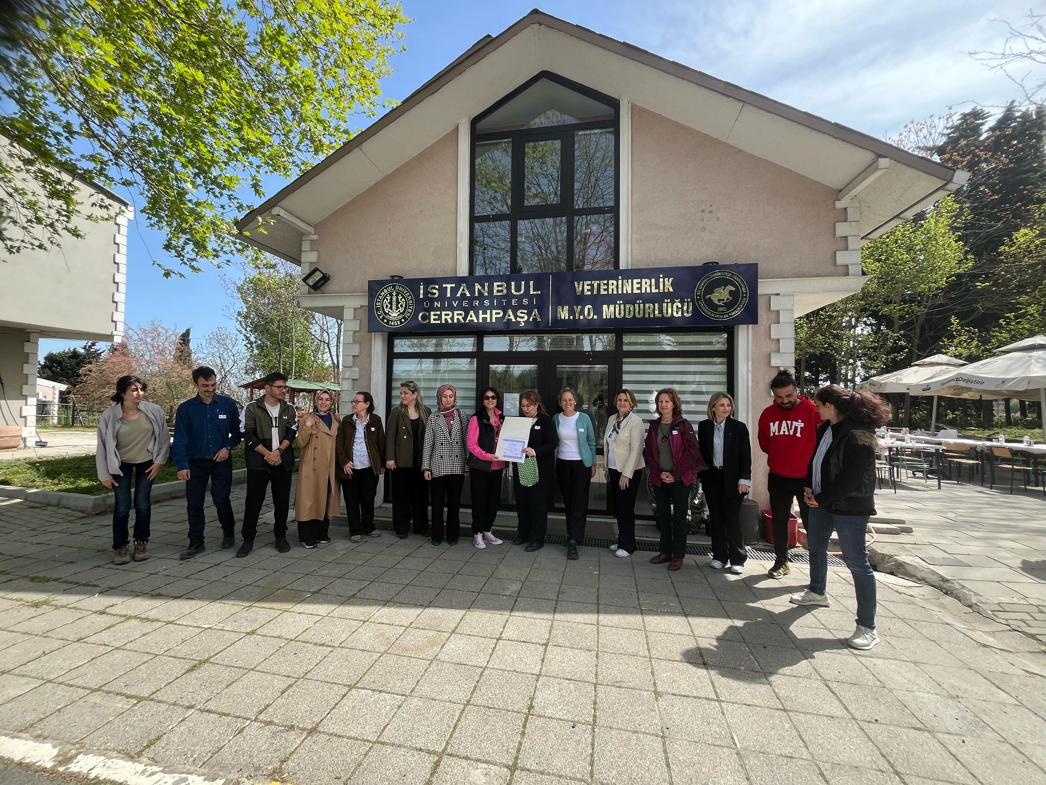 İl Müdürlüğümüz Yaşlı Hizmetleri birimimiz tarafından hizmet alan çınarlarımız için etkinlikler düzenlemeye devam ediyoruz.