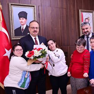 Farkındayız ve Her Zaman Yanınızdayız. - fotoğraf 3