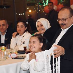 Engelli Cocuklar ve Aileleri ile Iftar Programinda Bir Araya Geldik - fotoğraf 5