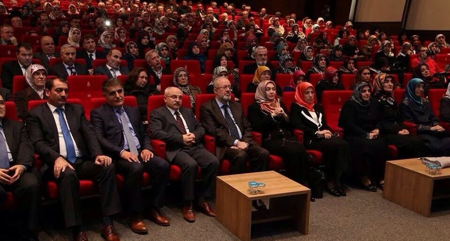 İstanbul'da  koruyucu  aile panelleri yapıldı 