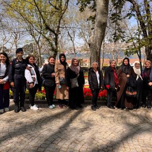 2025 'Aile Yılı' kapsamında "Ailemiz İnancımız, Ailemiz Geleneğimiz, Ailemiz Değerlerimiz" temasıyla Şehit Yakınlarımız ile Topkapı Sarayını ziyaret ediyoruz. - fotoğraf 5