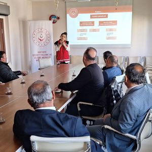 Muhtarlara Kadına Yönelik Şiddet ve Aile İçi Şiddetle Mücadele konusunda eğitim gerçekleştirildi - fotoğraf 2