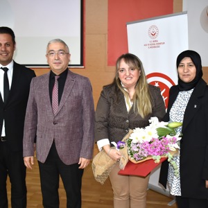 Ailemiz Geleceğimiz: Çocuklarımız İçin Birlikte Daha Sağlıklı ve Güvenli Yarınlara - fotoğraf 1