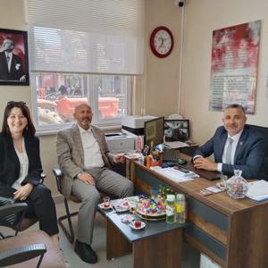 İl Müdür Vekilimiz Sayın Sebahattin BİLGİÇ Karaağaç Muhtarı Eniz DİRİM'i ziyaret etti. - fotoğraf 1