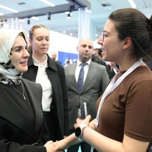 Aile ve Sosyal Hizmetler Bakanımız Göktaş, Verimlilik ve Teknoloji Fuarı'nı ziyaret etti - fotoğraf 3