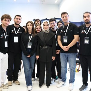 Aile ve Sosyal Hizmetler Bakanımız Göktaş, Verimlilik ve Teknoloji Fuarı'nı ziyaret etti - fotoğraf 6