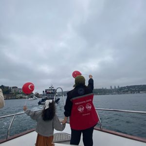 23 Nisan Ulusal Egemenlik ve Çocuk Bayramı etkinlikleri çerçevesinde ilimizdeki şehitlerimizin ve gazilerimiz çocuklarıyla İstanbul Boğazı gezisinde bir araya geldik.  - fotoğraf 8