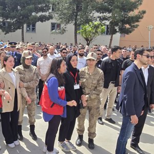 Şehidimize Allah'tan Rahmet ailesine ve milletimize başsağlığı dileriz. - fotoğraf 2