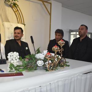 İl Müdürümüz Sayın Çiğdem AÇIKYILDIZ KAZEL, Evlenecek Gençlerin Desteklenmesi Projesi’nden faydalanan çiftimizin nikah törenine katıldı. - fotoğraf 5