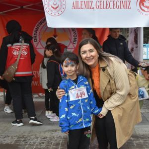2025 Aile Yılı etkinlikleri kapsamında aile temalı oryantiring yarışması düzenlendi. - fotoğraf 10