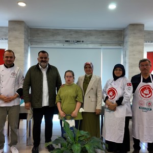 2025 Aile Yılı kapsamında "Aileler Yarışıyor, En Lezzetli Rekabet Başlıyor" yemek yarışması düzenledik. - fotoğraf 8