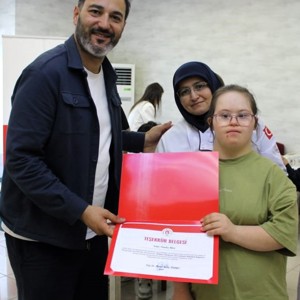 2025 Aile Yılı kapsamında "Aileler Yarışıyor, En Lezzetli Rekabet Başlıyor" yemek yarışması düzenledik. - fotoğraf 9