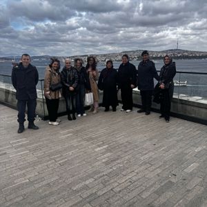 2025 'Aile Yılı' kapsamında "Ailemiz İnancımız, Ailemiz Geleneğimiz, Ailemiz Değerlerimiz" temasıyla Şehit Yakınlarımız ile Topkapı Sarayını ziyaret ediyoruz. - fotoğraf 5