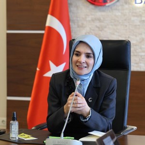 Bakanımız Göktaş'tan üniversite öğrencilerinin “koruyucu aile” konulu bitirme projesine destek - fotoğraf 1