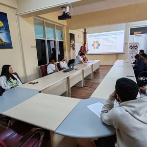 Aile Yılında Evlenecek Gençlerin Desteklenmesi Projesi kapsamında "Evlilik Öncesi Eğitim” düzenlendi. - fotoğraf 1