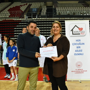 2025 Aile Yılı Voleybol Turnuvası Sona Erdi - fotoğraf 18