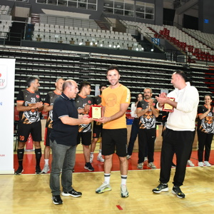 2025 Aile Yılı Voleybol Turnuvası Sona Erdi - fotoğraf 21