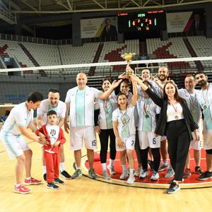 2025 Aile Yılı Voleybol Turnuvası Sona Erdi - fotoğraf 28