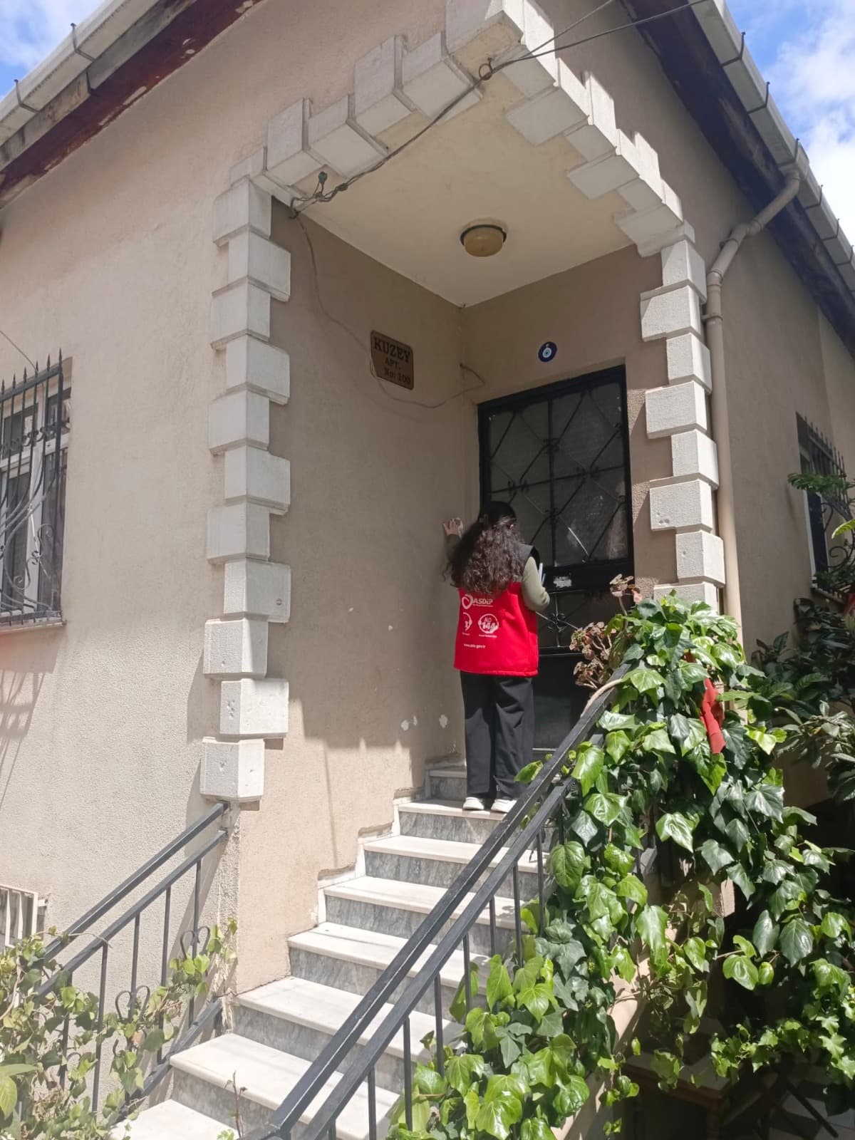 İl Müdürlüğümüze bağlı Sosyal Hizmet Merkezlerimiz tarafından İl genelinde Aile Sosyal Destek Programı (ASDEP) kapsamında ziyaretlerimiz devam ediyor.