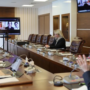Bakanımız Göktaş'tan üniversite öğrencilerinin “koruyucu aile” konulu bitirme projesine destek - fotoğraf 2