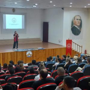 Kadına Yönelik Şiddetle Mücadele ve Erken Yaşta ve Zorla Evliliklerle Mücadele Eğitimleri Verildi. - fotoğraf 3