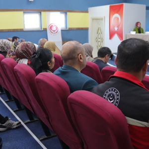İL MÜDÜRLÜĞÜMÜZDE ANNELER GÜNÜ SÖYLEŞİ PROGRAMI DÜZENLENDİ - fotoğraf 5