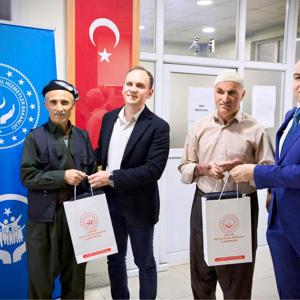 Şemdinli’de Gazilere Teknolojik Destek: Akıllı Baston Teslimi Gerçekleştirildi - fotoğraf 2