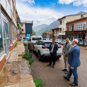 Şemdinli’ye Yeni Sosyal Hizmet Merkezi Binası İçin İlk Adımlar Atıldı - fotoğraf 3