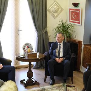 10-16 Mayıs Engelliler Haftası Münasebetiyle Belediye Başkanımız Sayın Derya BULUT' u Ziyaret Ettik. - fotoğraf 5