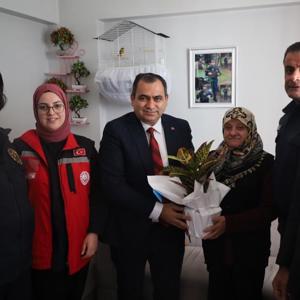 Anneler Günü Münasebetiyle Aziz Şehitlerimizin Kıymetli Annelerini Ziyaret Ettik. - fotoğraf 9