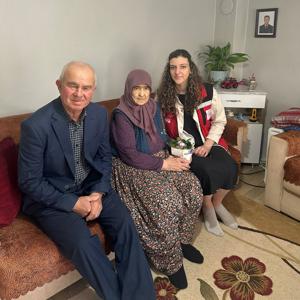 Anneler Günü Münasebetiyle Aziz Şehitlerimizin Kıymetli Annelerini Ziyaret Ettik. - fotoğraf 10