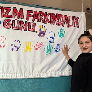 Samsun’da 2 Nisan Otizm Farkındalık Günü Kapsamında Anlamlı Ziyaretler ve Etkinlikler Gerçekleştirildi - fotoğraf 8