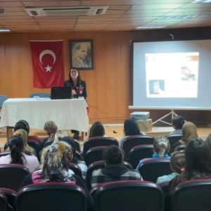 Kadına Yönelik Şiddetle Mücadele ve Erken Yaşta ve Zorla Evliliklerle Mücadele Eğitimleri Verildi. - fotoğraf 2