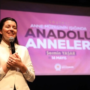 Şermin Yaşar ile "Anne Müzesinin Işığında Anadolu Anneleri" Söyleşisi - fotoğraf 2