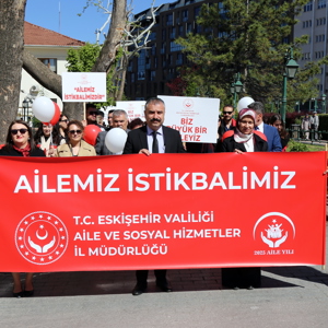 Ailemiz Geleceğimiz Yürüyüşü - fotoğraf 1