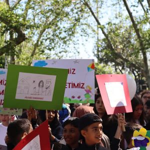 İstanbul İl Müdürlüğü olarak Bakanlığımız tarafından 2025 “Aile Yılı” kapsamında, 15 Mayıs Uluslararası Aile Günü'nde 81 ilde eş zamanlı olarak “Aile Yılı Yürüyüşü” düzenledik. - fotoğraf 1