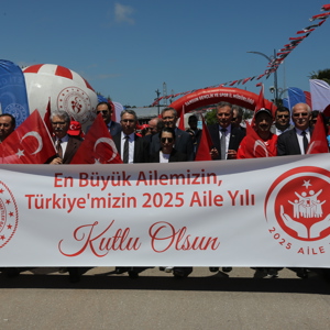 Samsun’da “Ailemiz Geleceğimiz” Temalı Yürüyüş Büyük İlgi Gördü - fotoğraf 5